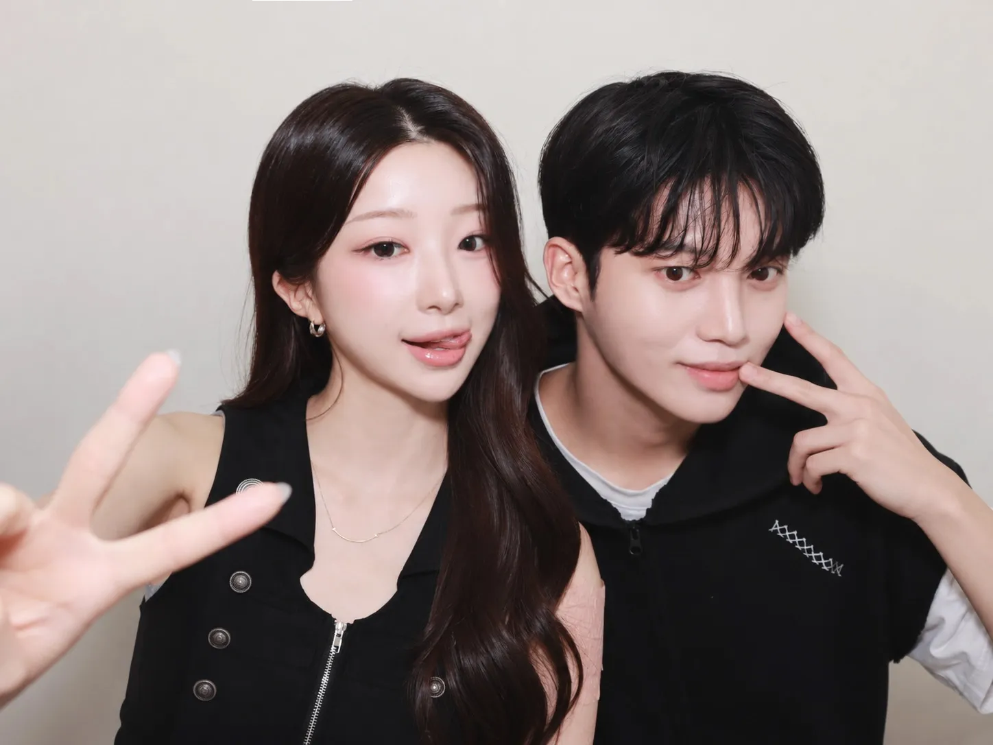 픽닷에서 찍은 2인 사진